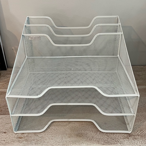 Wire Mesh Organizer - Picture 1 of 13